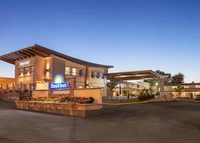 Days Inn By Wyndham EastHotel Montreal